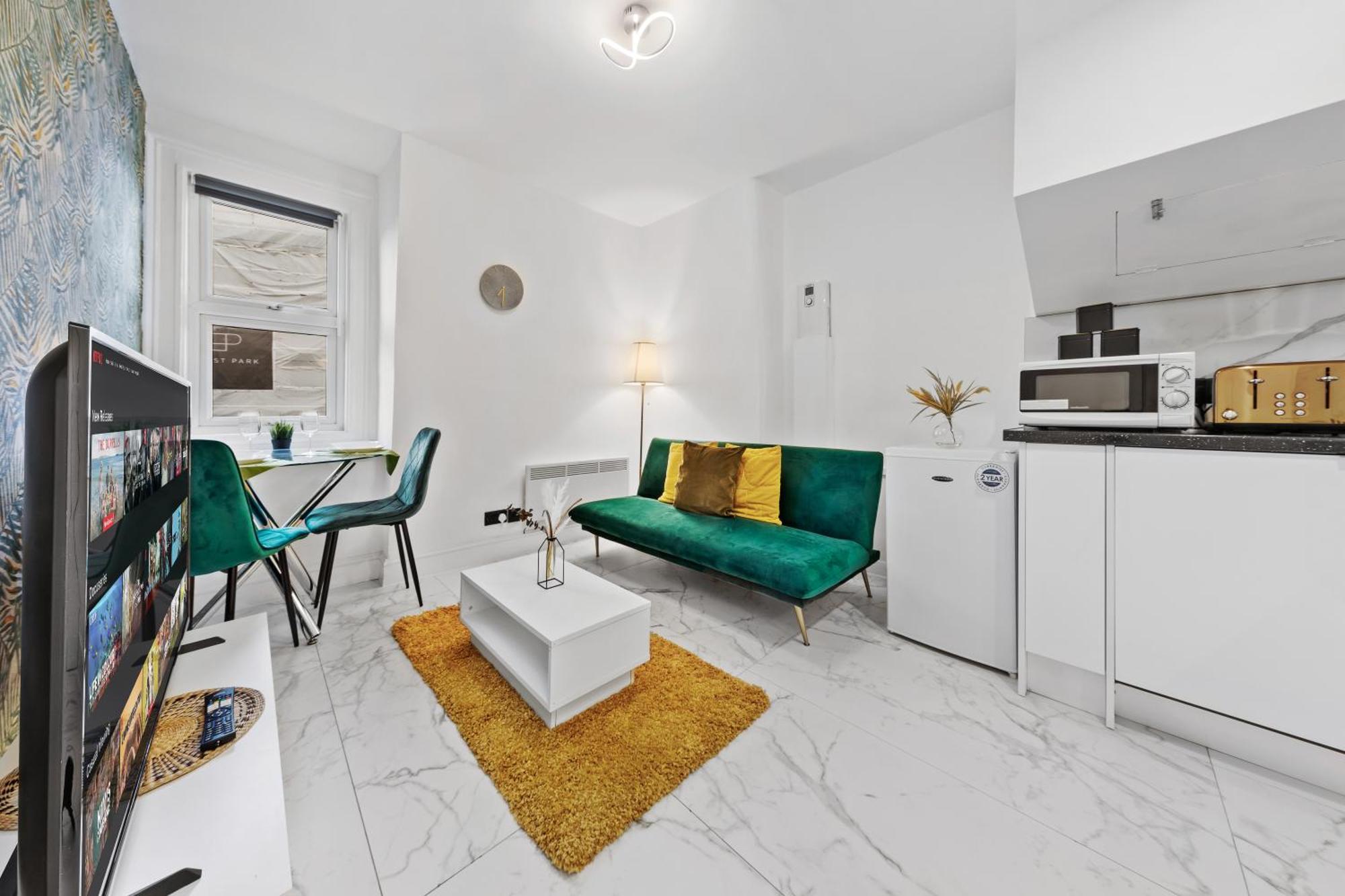 Modern One Bedroom Flat - Sleeps 3 - Near Zoo, Regent's Park, Camden Market - Nw3 Finchley Road Appartamento Londra